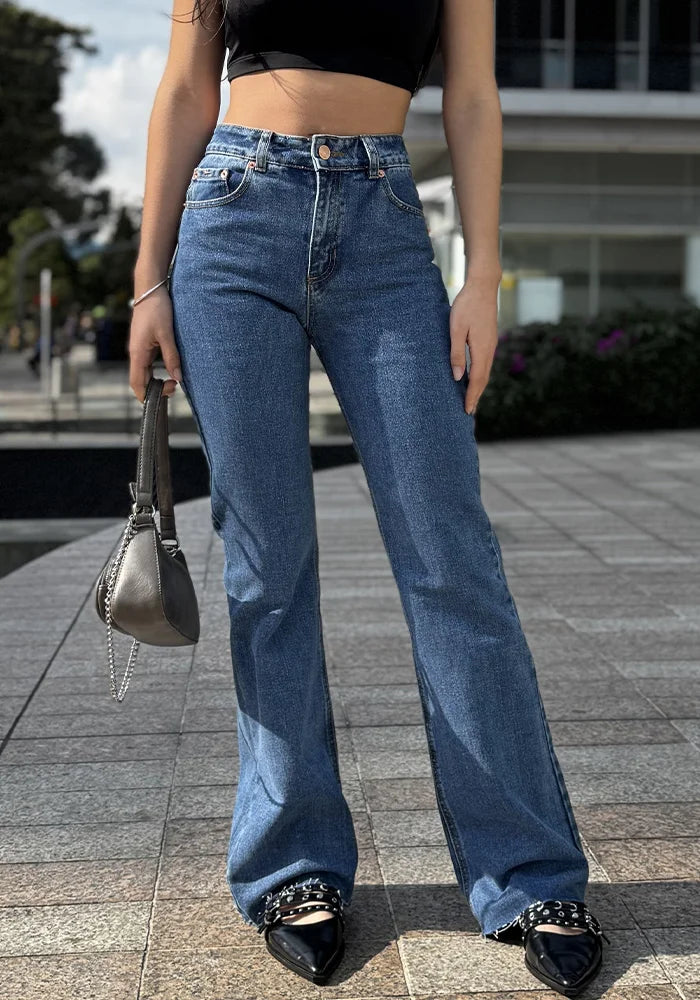 Jean Rígido Flare Sin Ruedo Color Azul Medio