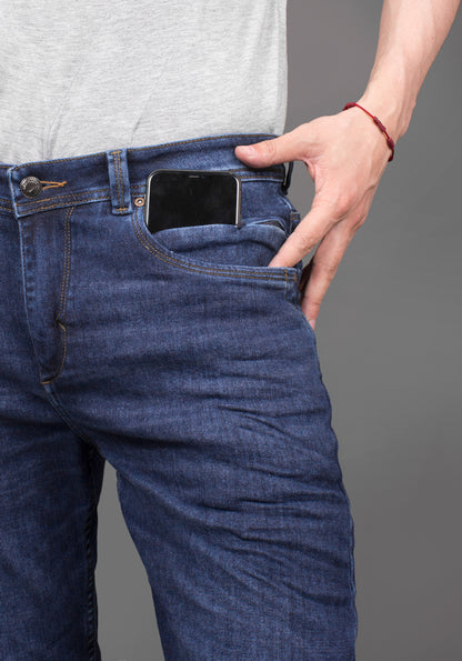 Jean para Hombre en Tono Azul Oscuro Marca Thunder