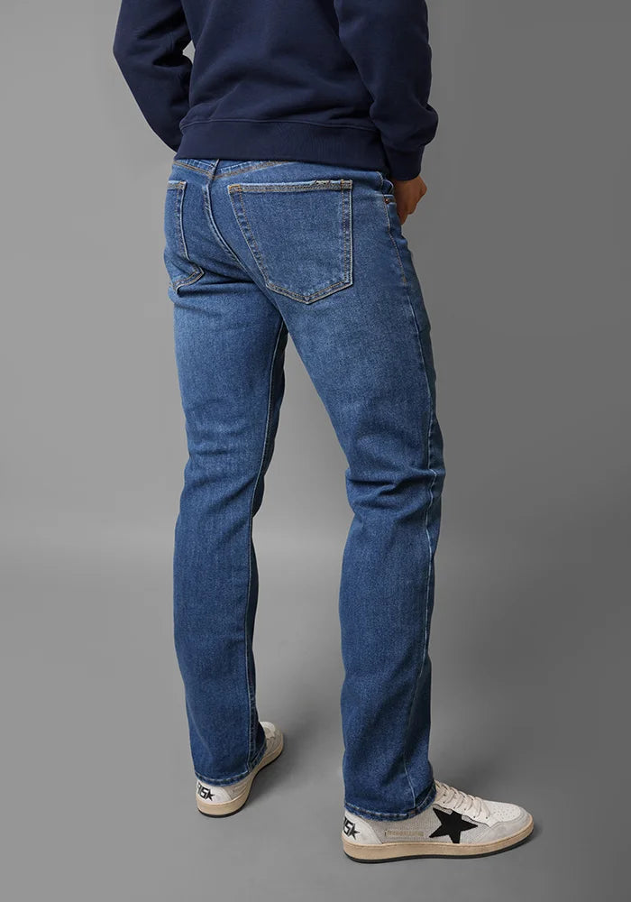Jean para Hombre en Tono Azul Marca Thunder