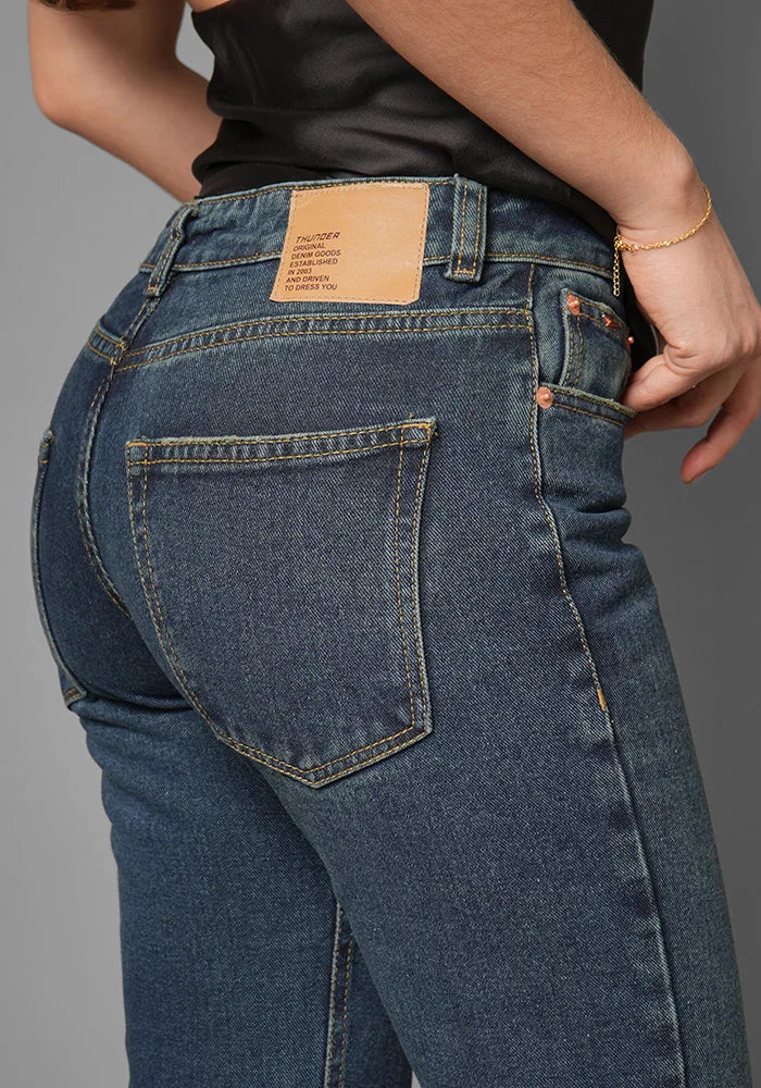 Jeans Straight Leg Azul Oscuro Dirty Tiro Bajo