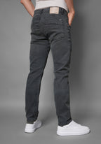 Jean para Hombre en Tono Azul Dirty Pardo marca Thunder