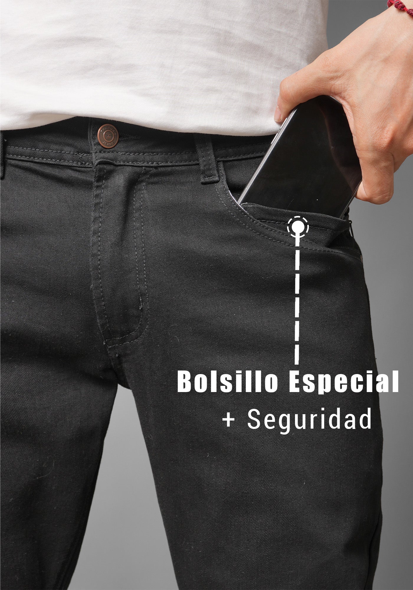 Jean para Hombre en Color Negro Mate marca Thunder