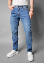 Jean para Hombre en Tono Azul Medio Thunder