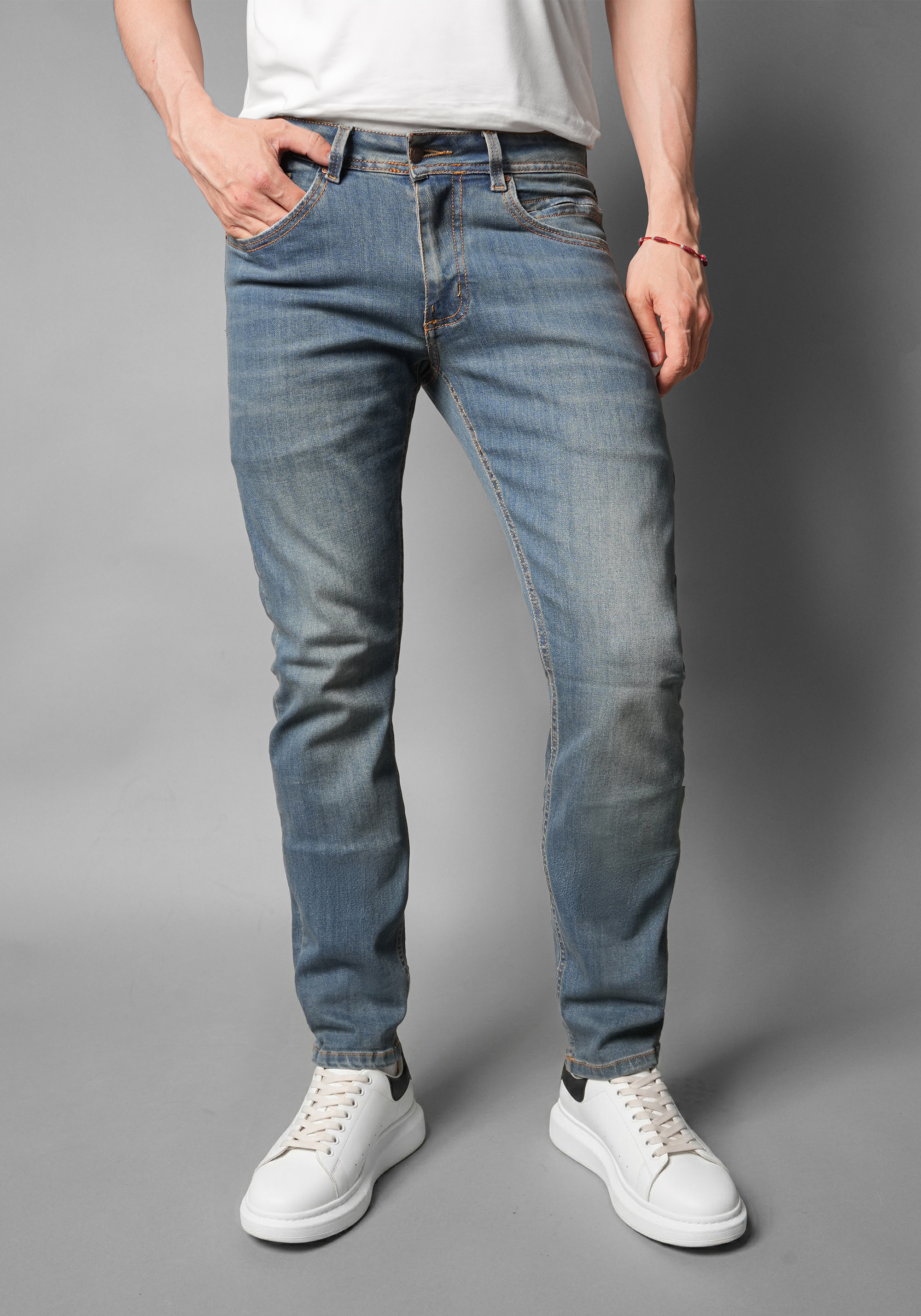 Jean para Hombre Skinny en Tono Azul con Dirty Thunder