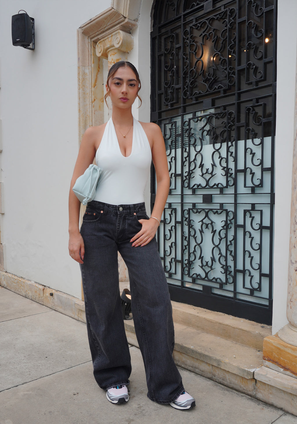 Wide leg Baggy Tiro Bajo Color Gris Oscuro para Mujer marca Thunder