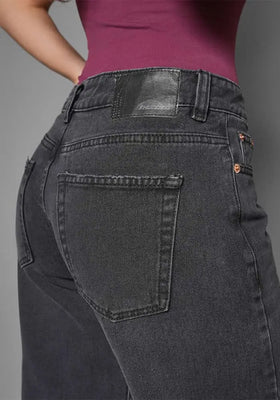 Wide leg Baggy Tiro Bajo Color Gris Oscuro para Mujer marca Thunder