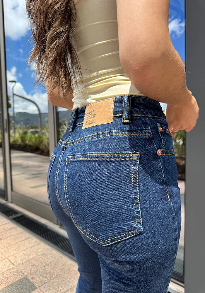 Mom Slim Fit Confort Azul Oscuro para Mujer