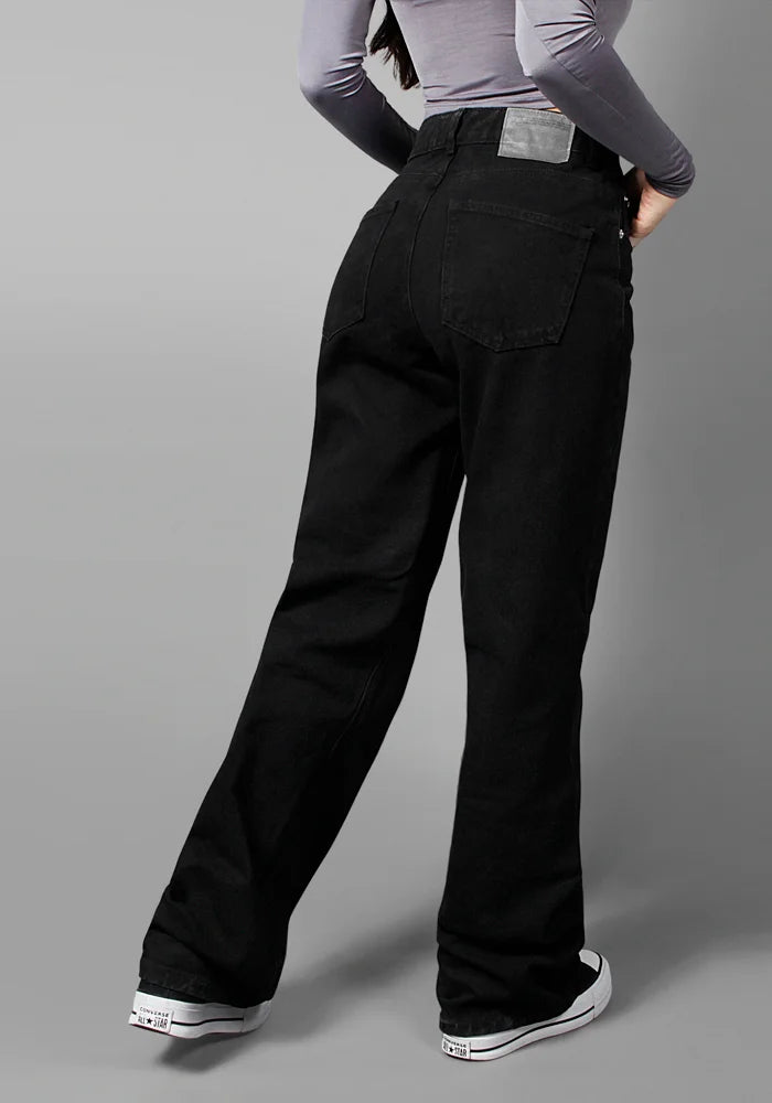 Jean Rigido Wide Leg Para Mujer Negro Mate Ref. 201008