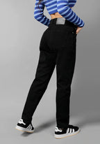 Jean Rigido Mom Fit Para Mujer Negro Mate Ref. 201007 Thunder Jeans